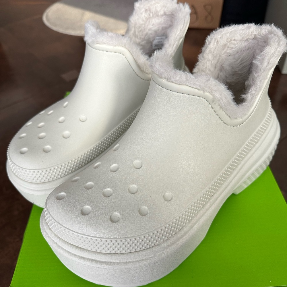 Crocs Stomp Shorty Boots
